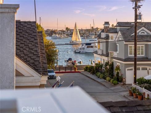 118 Sapphire , Newport Beach, CA