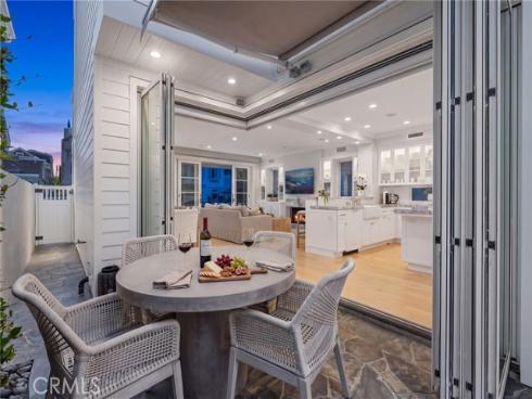 118 Sapphire , Newport Beach, CA