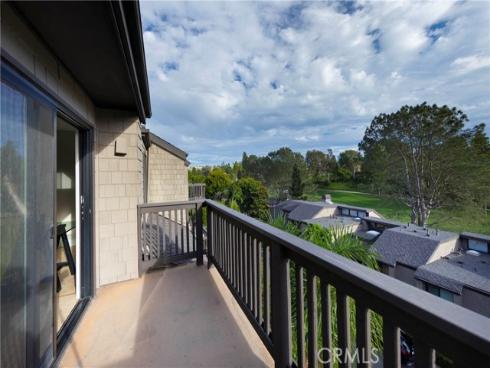 25 Canyon Island , Newport Beach, CA