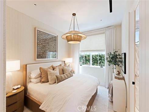 1416 E Balboa Boulevard, Newport Beach, CA