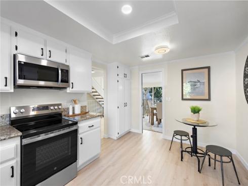 14 Robon Court, Newport Beach, CA