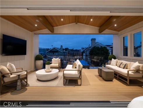 221 Abalone , Newport Beach, CA