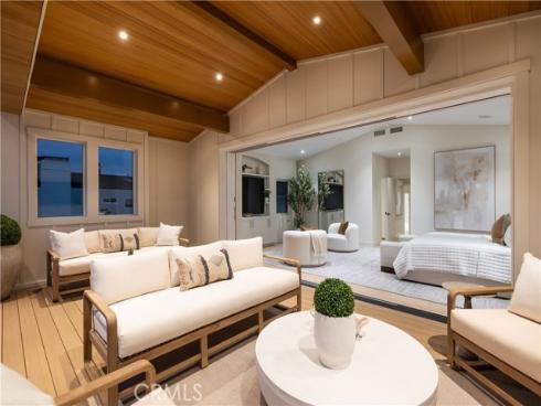 221 Abalone , Newport Beach, CA