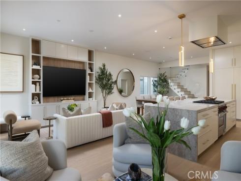 221 Abalone , Newport Beach, CA