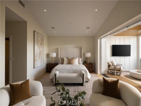 221 Abalone , Newport Beach, CA