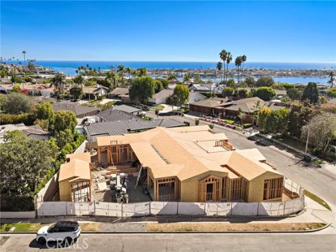 1900 Altura Drive, Newport Beach, CA
