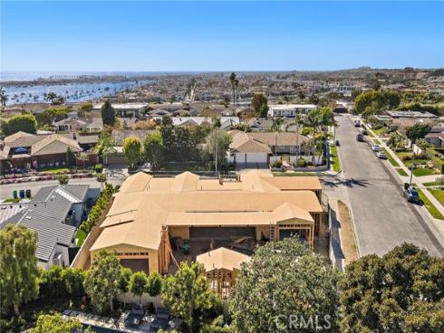 1900 Altura Drive, Newport Beach, CA