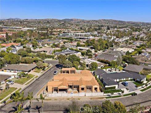 1900 Altura Drive, Newport Beach, CA