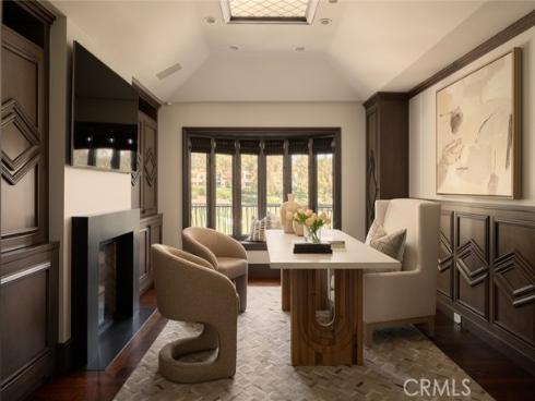 2 Royal Saint George Road, Newport Beach, CA