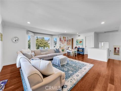 1915 Leeward , Newport Beach, CA