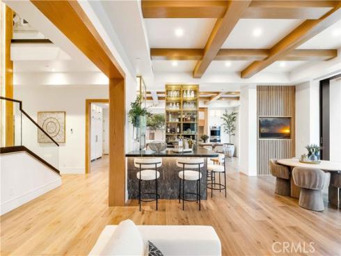 6 Pinehurst Ln , Newport Beach, CA