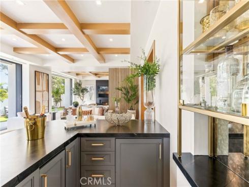 6 Pinehurst Ln , Newport Beach, CA