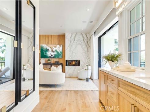 6 Pinehurst Ln , Newport Beach, CA