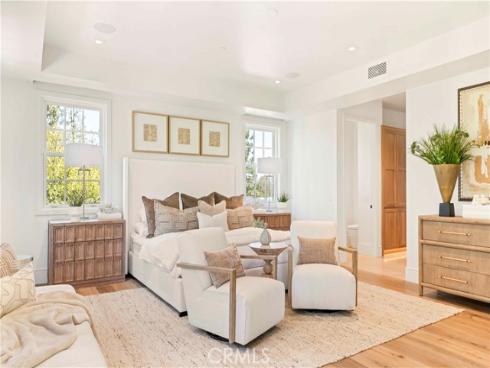 6 Pinehurst Ln , Newport Beach, CA