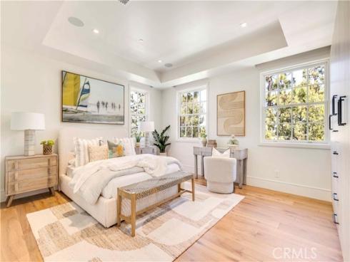 6 Pinehurst Ln , Newport Beach, CA