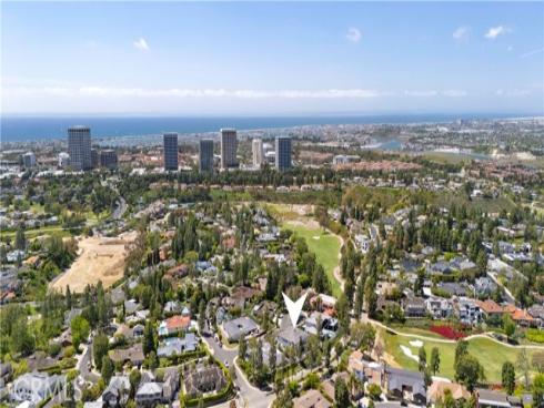 6 Pinehurst Ln , Newport Beach, CA