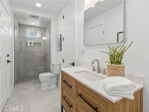 121 Marine Avenue, Newport Beach, CA