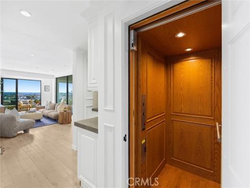 1021 Kings Road, Newport Beach, CA