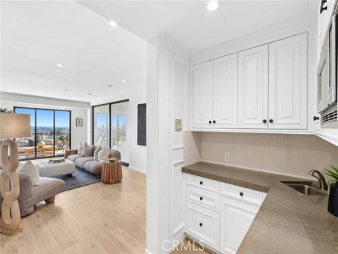 1021 Kings Road, Newport Beach, CA