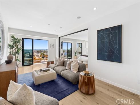 1021 Kings Road, Newport Beach, CA