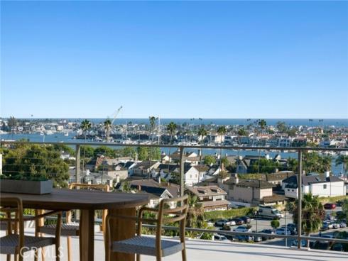 1021 Kings Road, Newport Beach, CA