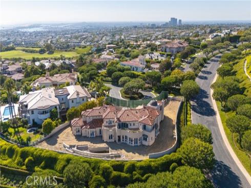 1  Gallery   Place, Newport Coast, CA