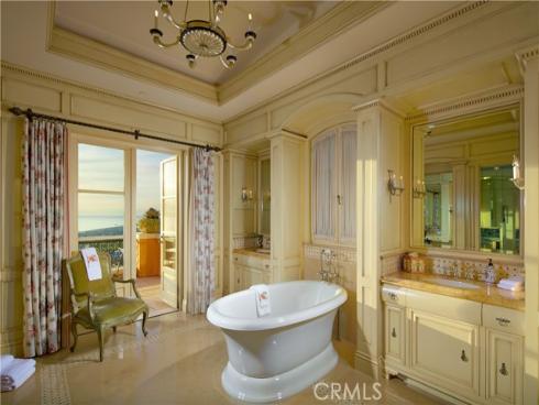 5 Pelican Vista Drive, Newport Coast, CA