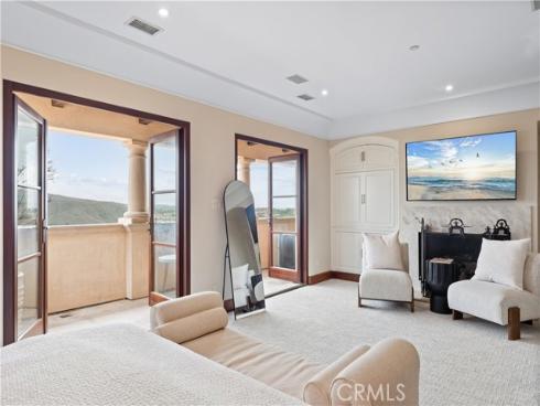 7  Shoreridge  , Newport Coast, CA