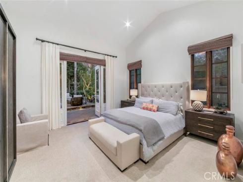 2 Meridian , Newport Coast, CA