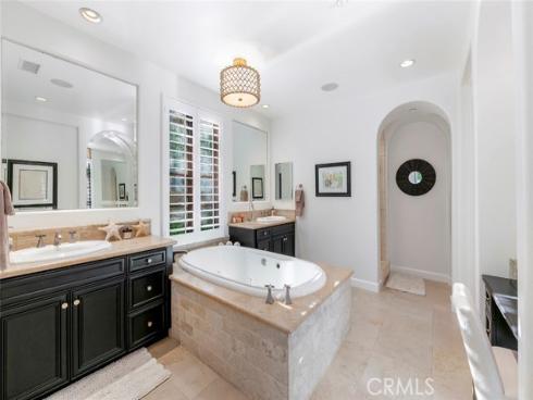 2 Meridian , Newport Coast, CA