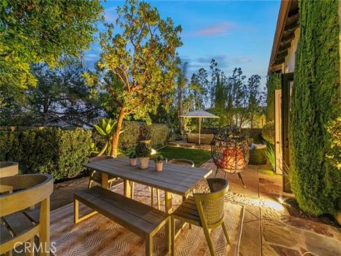 2 Meridian , Newport Coast, CA