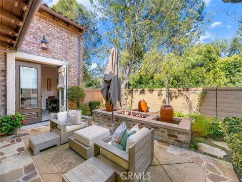 2 Meridian , Newport Coast, CA