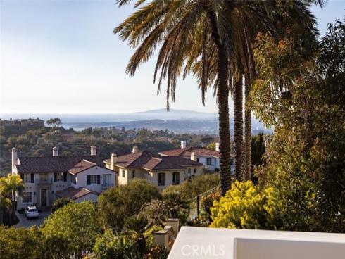 31 Vista Tramonto , Newport Coast, CA
