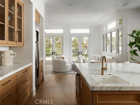 31 Vista Tramonto , Newport Coast, CA