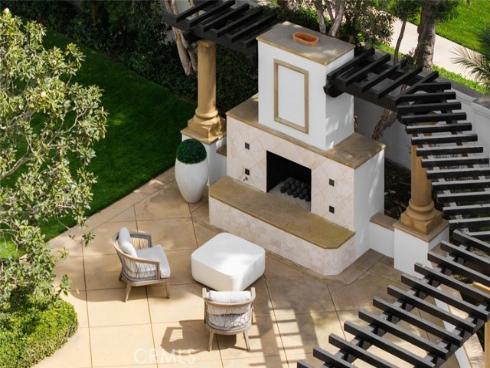 31 Vista Tramonto , Newport Coast, CA