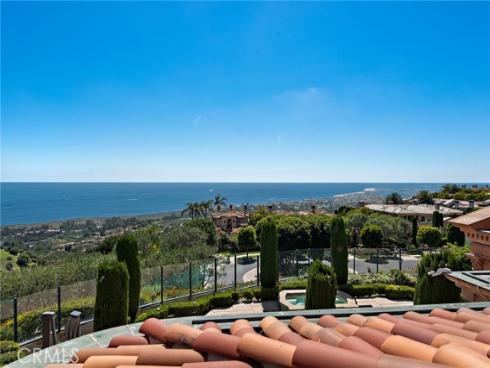 18 Sail Vista , Newport Coast, CA
