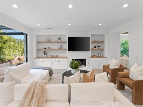 11 Hidden Pass , Newport Coast, CA