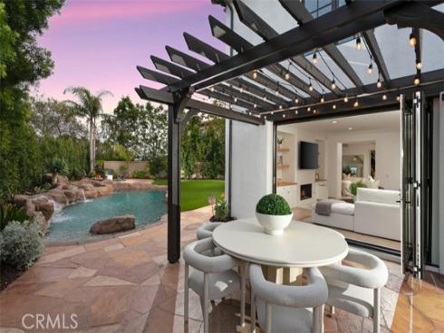 11 Hidden Pass , Newport Coast, CA