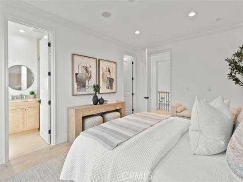 11 Hidden Pass , Newport Coast, CA