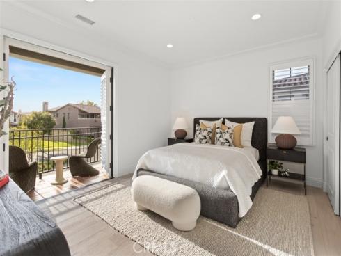 11 Hidden Pass , Newport Coast, CA