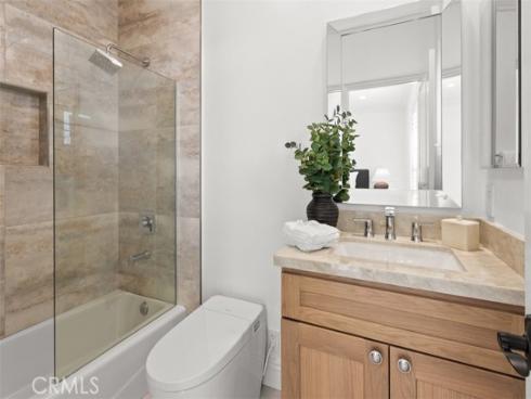 11 Hidden Pass , Newport Coast, CA