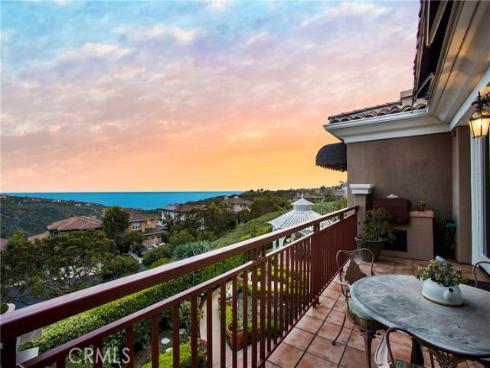 28 Sunset Cv , Newport Coast, CA