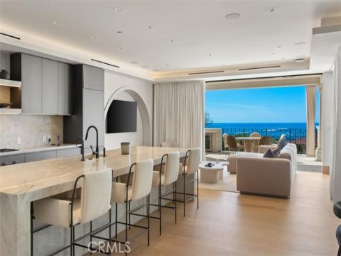 7  Sailview  , Newport Coast, CA