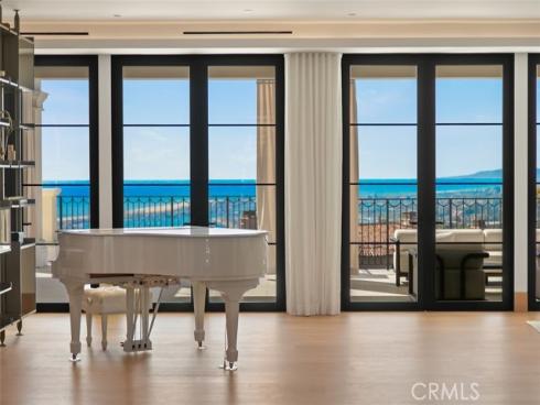 7  Sailview  , Newport Coast, CA