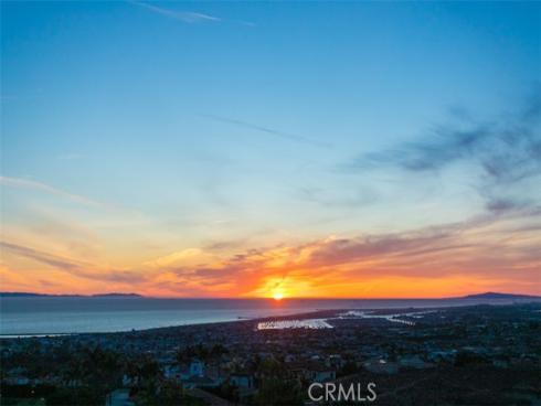 7  Sailview  , Newport Coast, CA