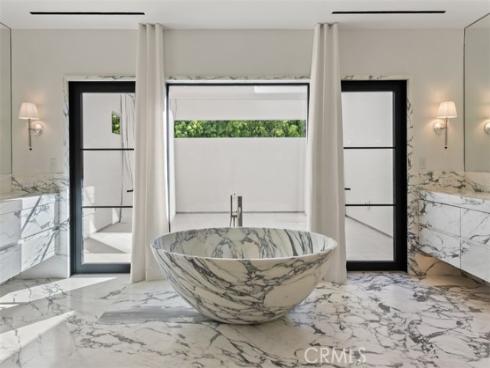 7  Sailview  , Newport Coast, CA