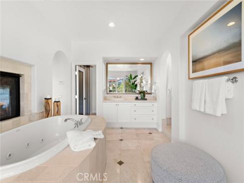 5  Hidden Pass  , Newport Coast, CA