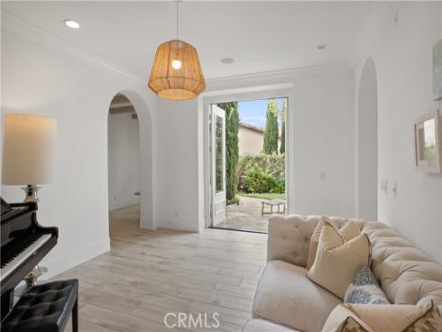 6 Canyon Peak , Newport Coast, CA