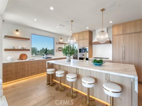 4 Sunset Cove , Newport Coast, CA