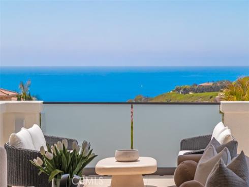 4 Sunset Cove , Newport Coast, CA